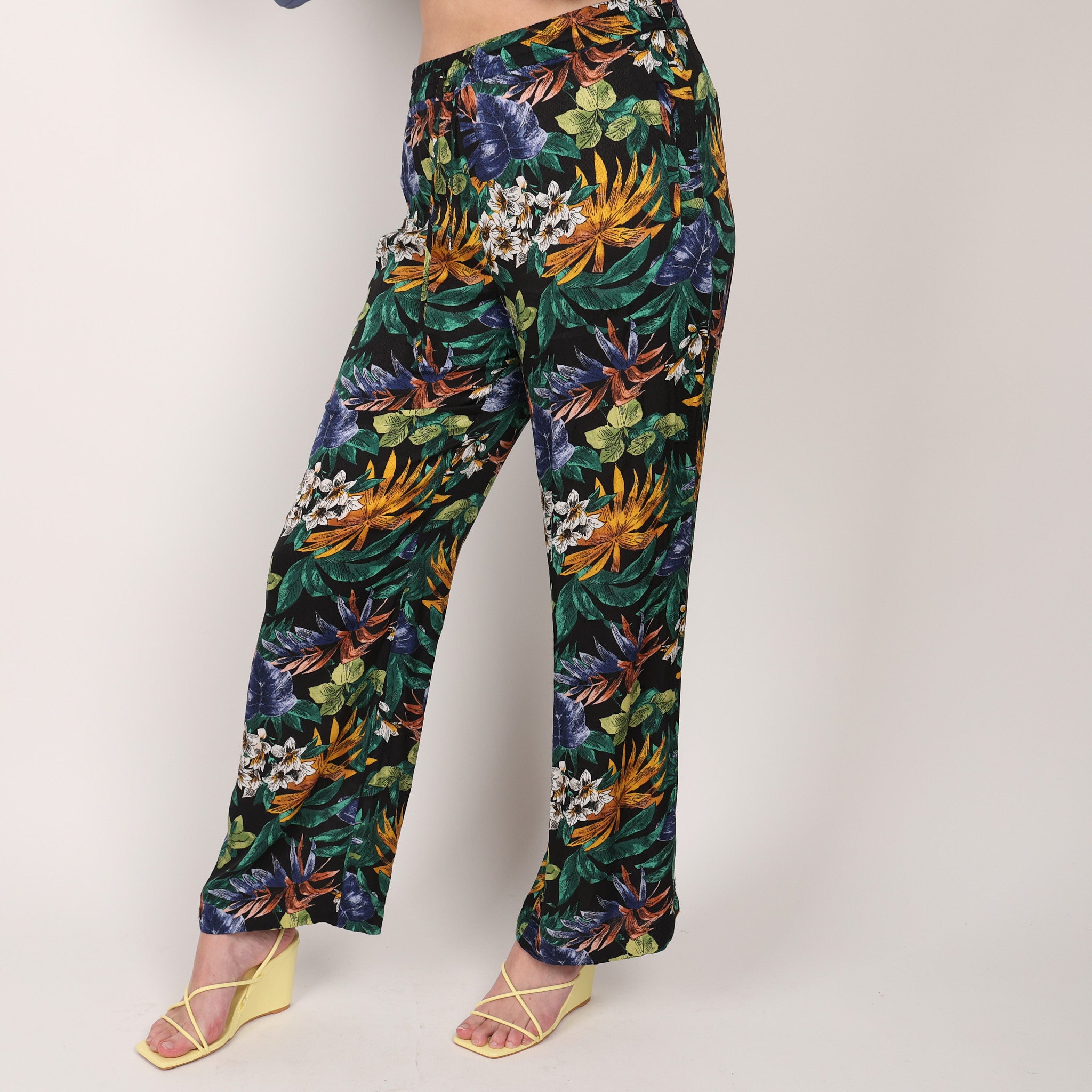 Trousers, UK Size 14
