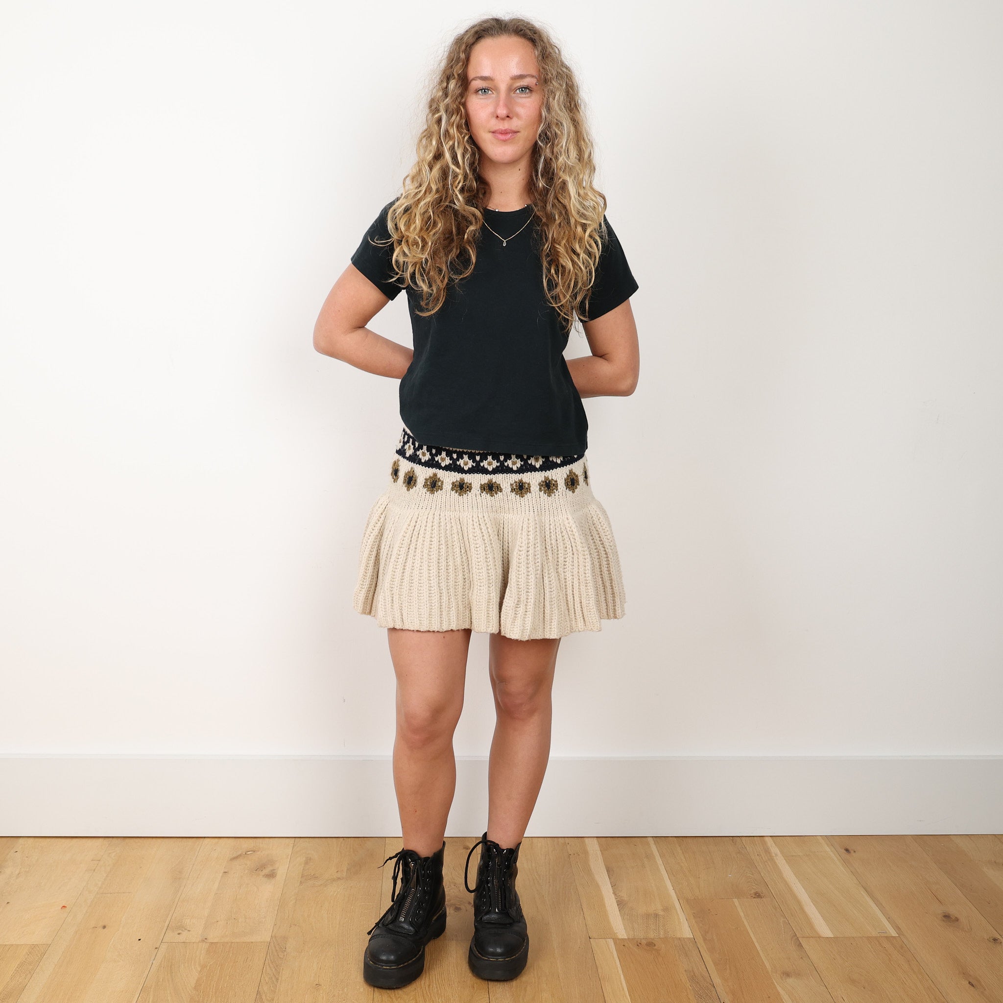 Skirt, UK Size 8