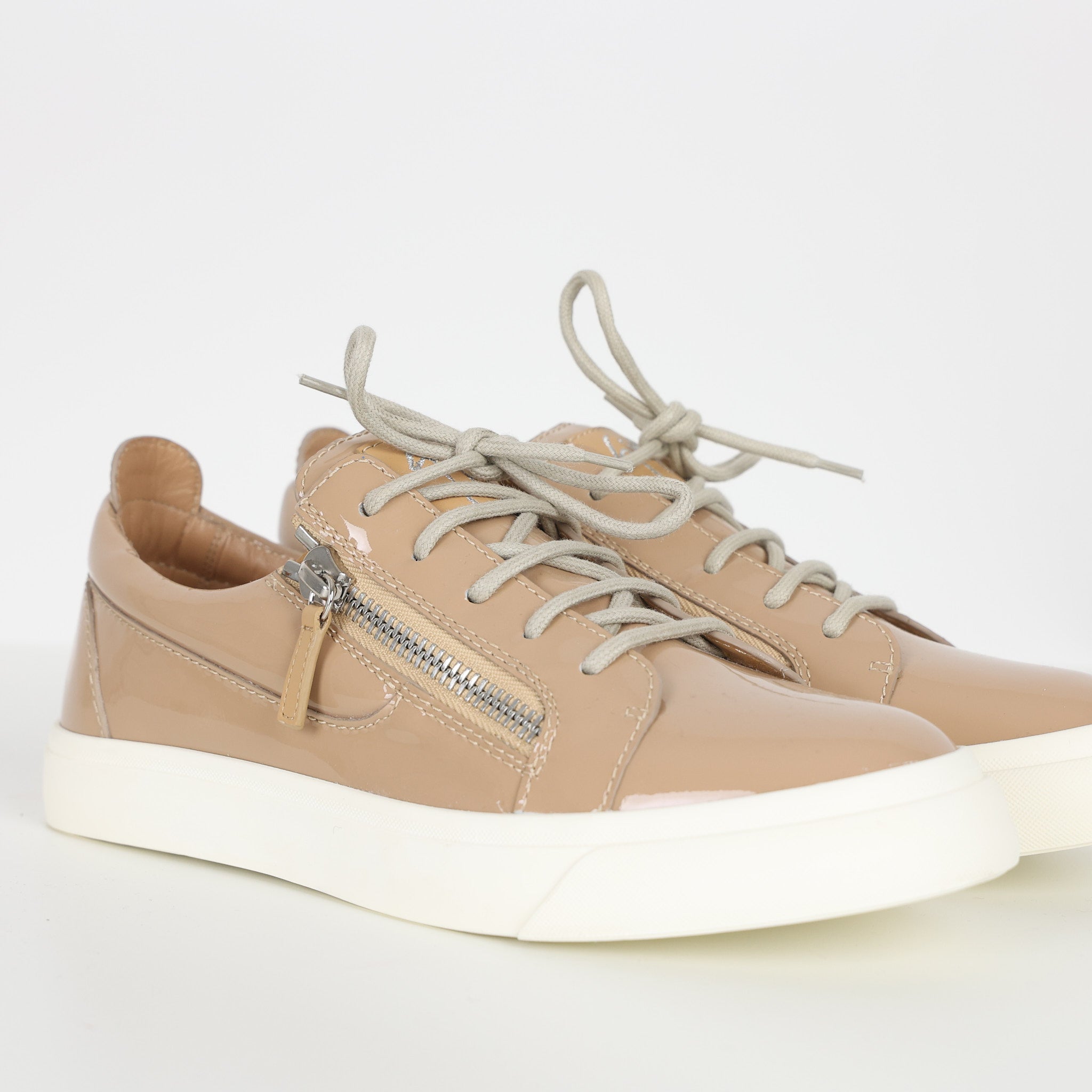 Shoes, Shoe Size 39