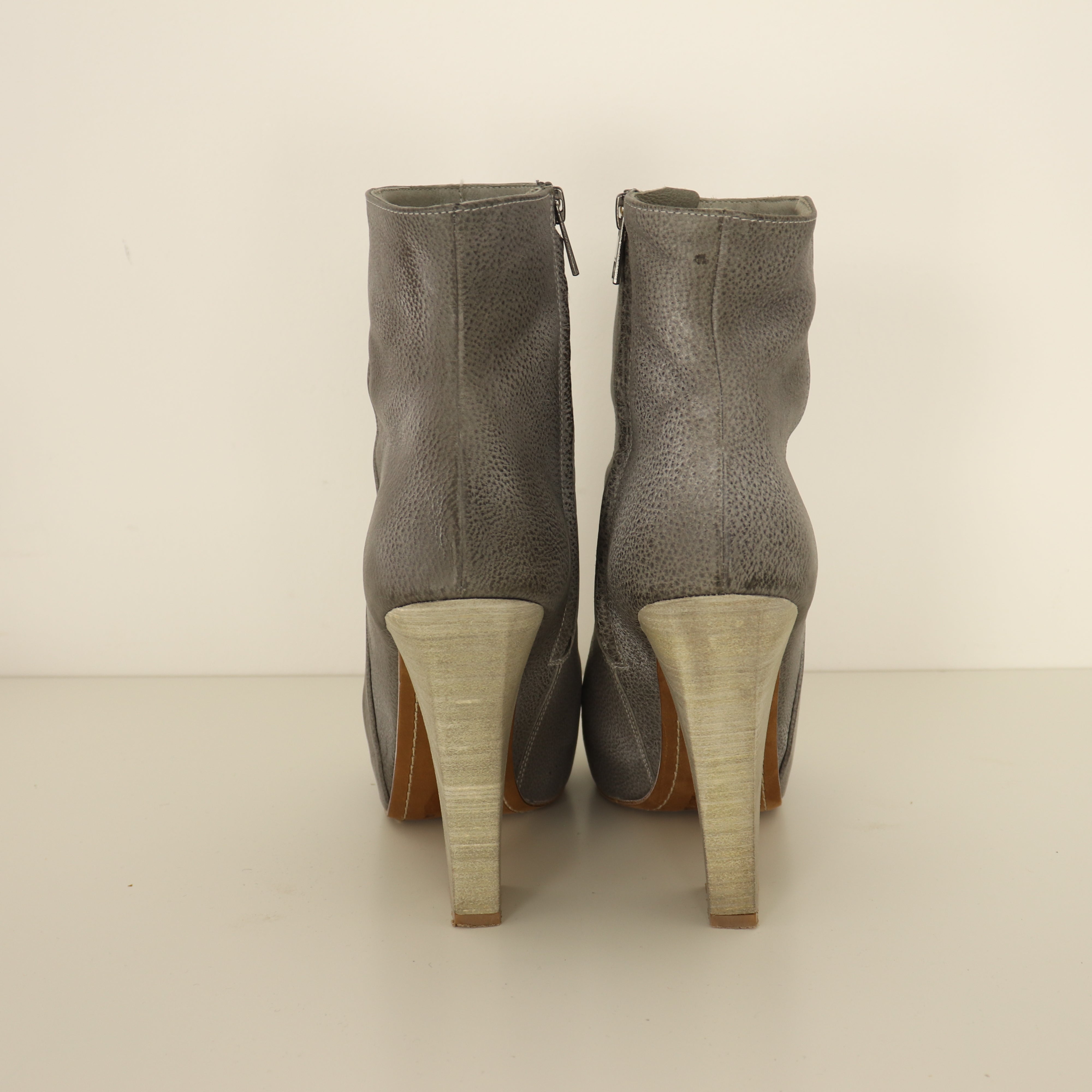 Shoes, Shoe Size 38