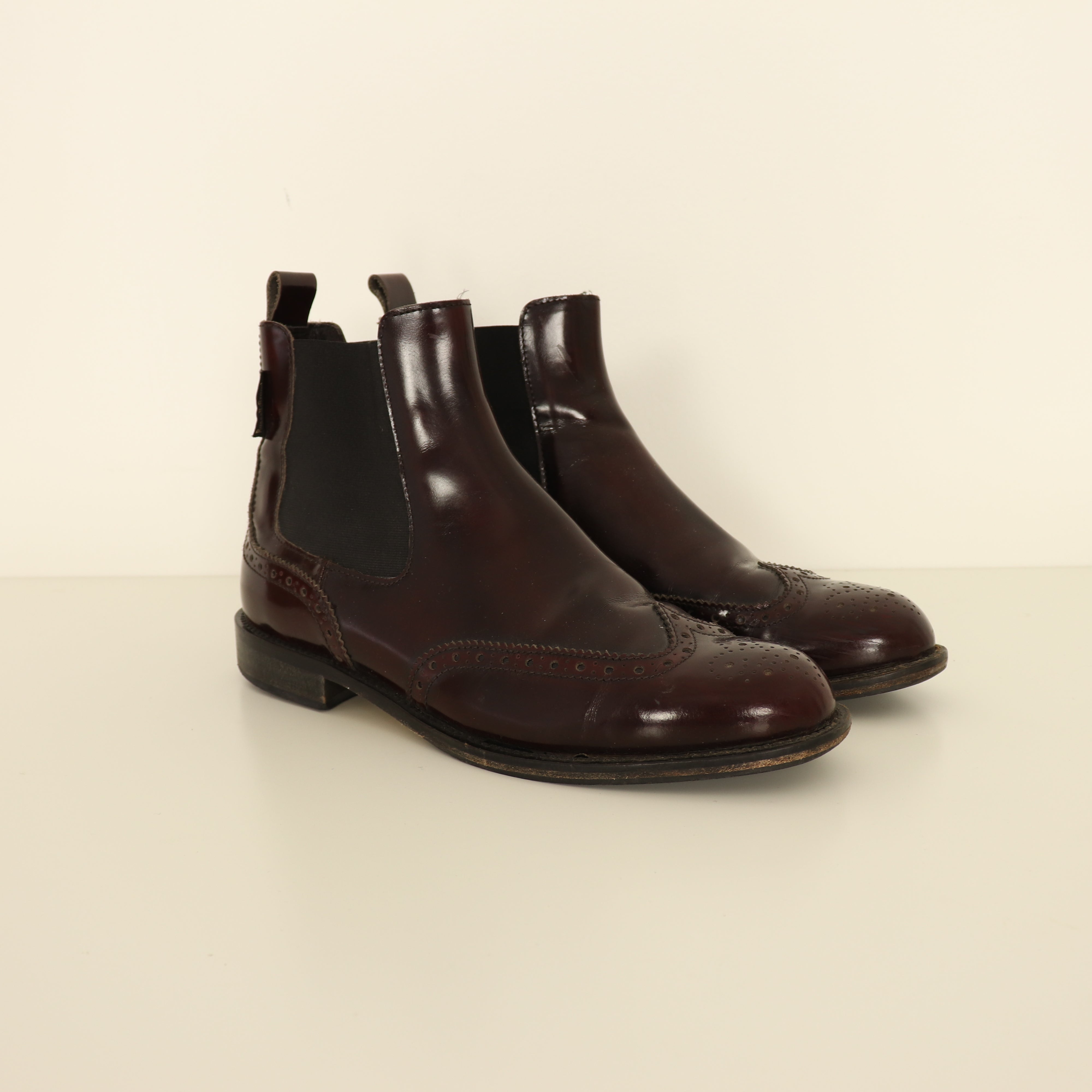 Shoes, Size 40