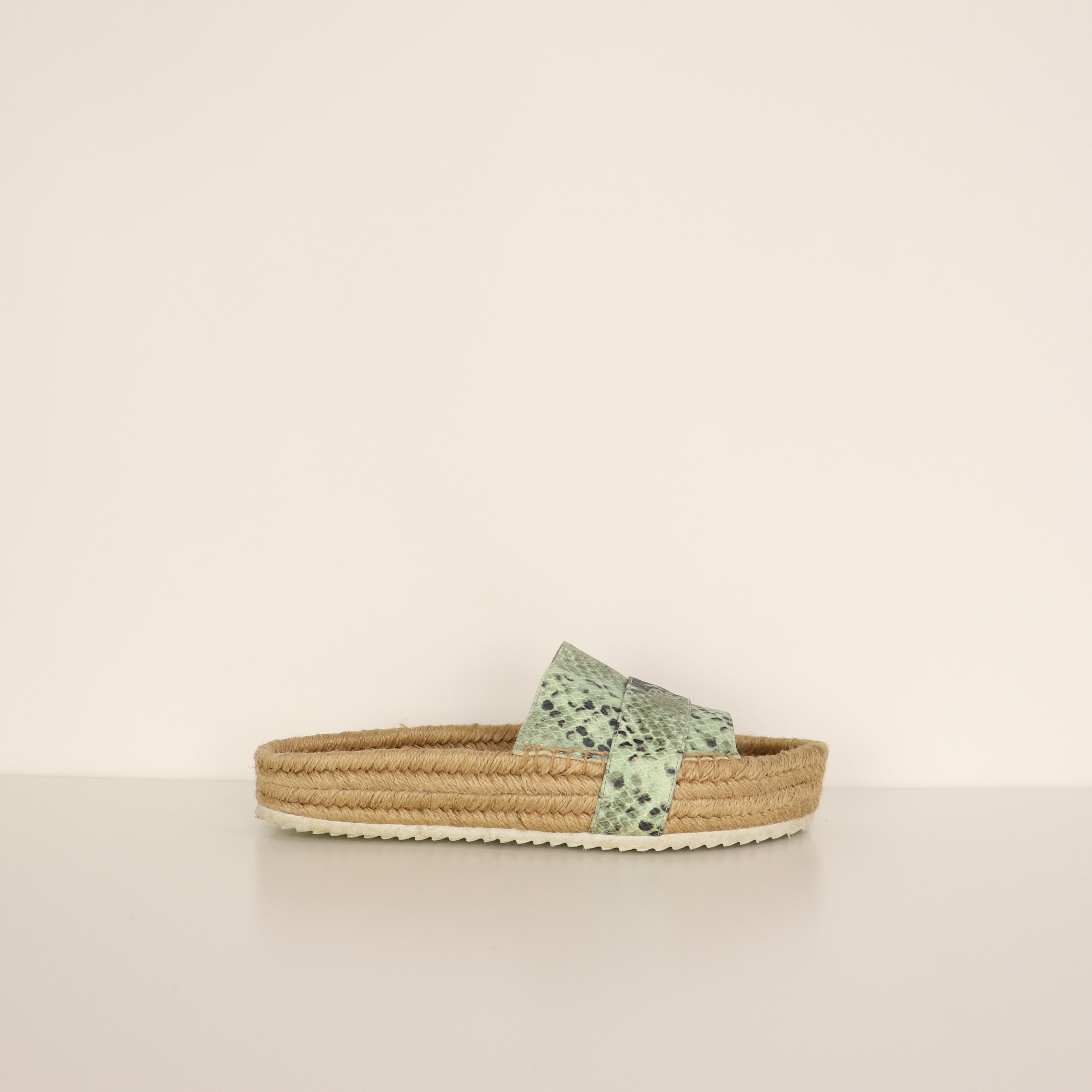 Shoes, Size 39.5