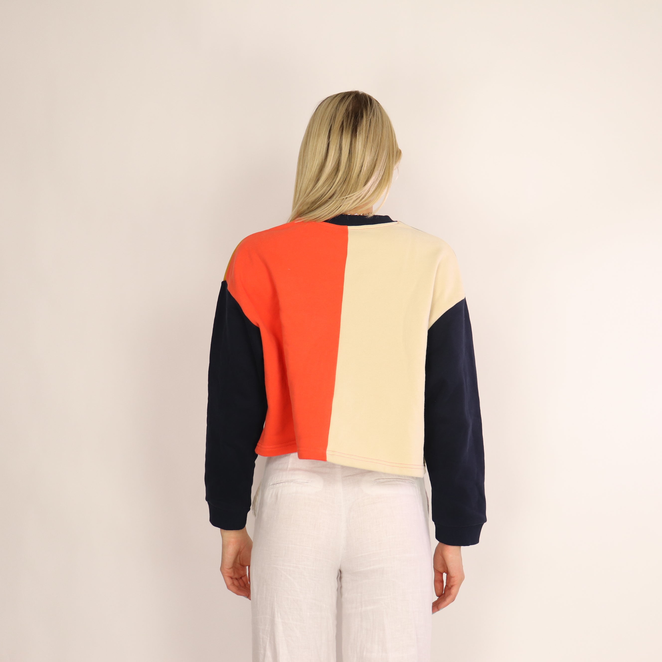 Sweatshirt, Size 8