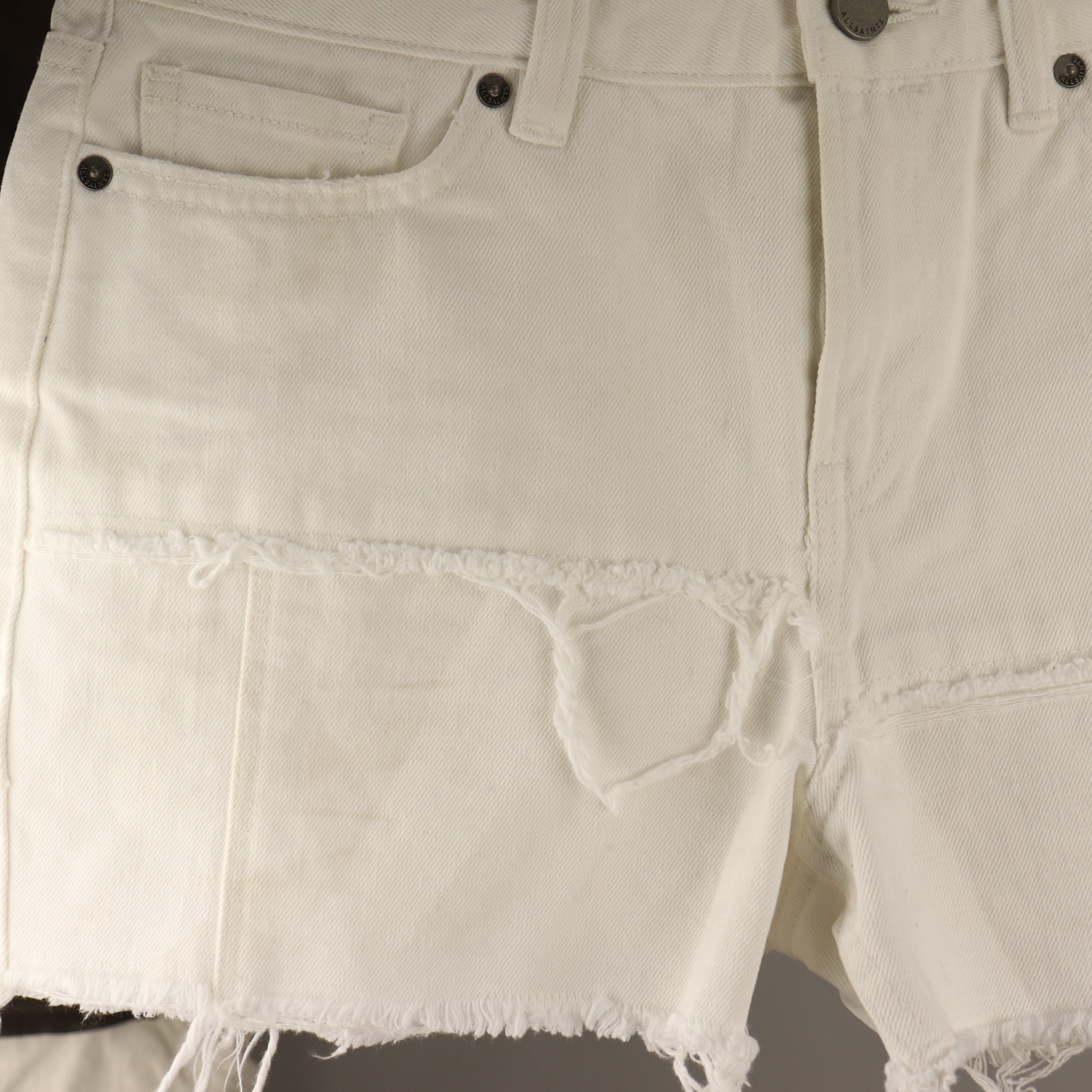 Shorts, Waist 27