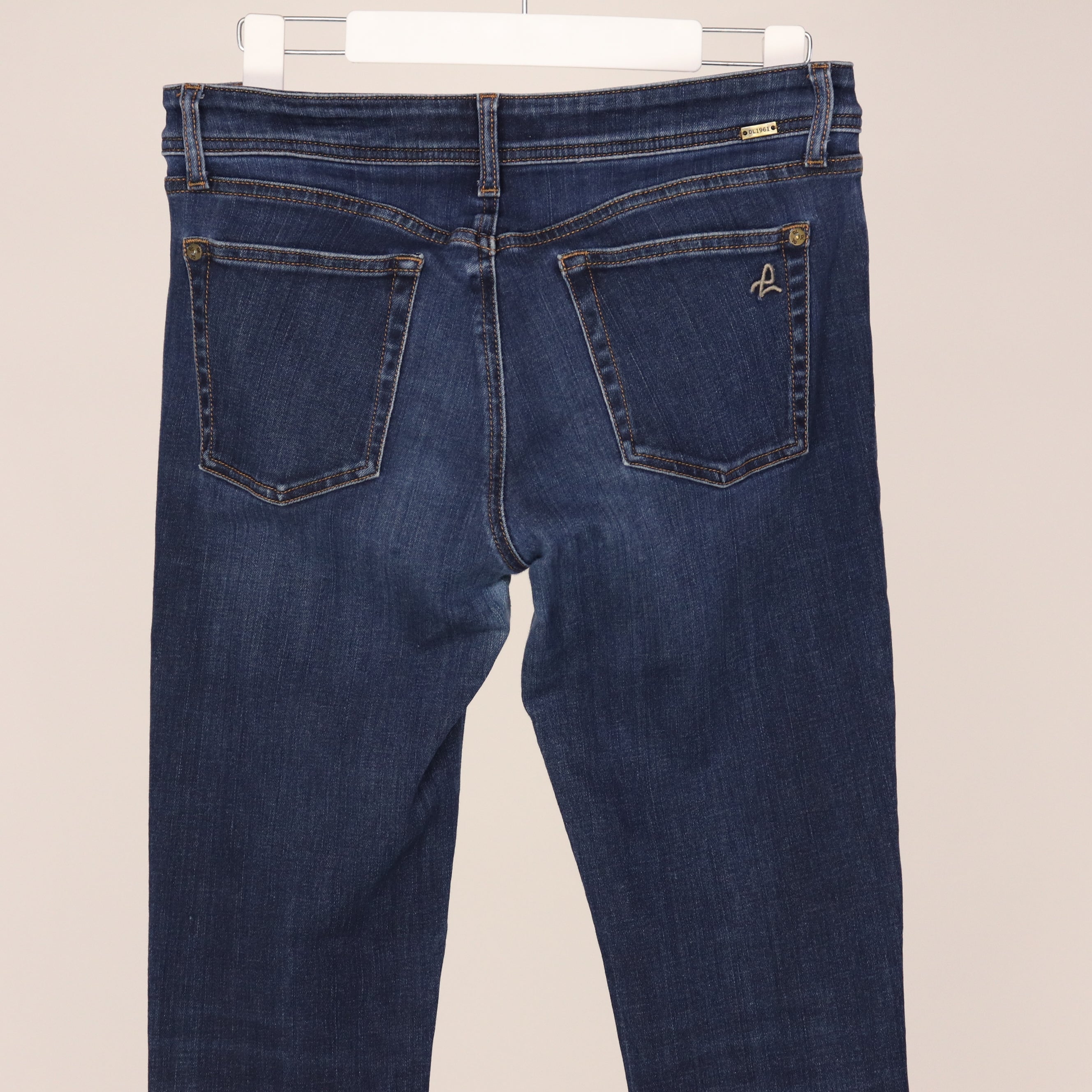 Jeans, Waist 28