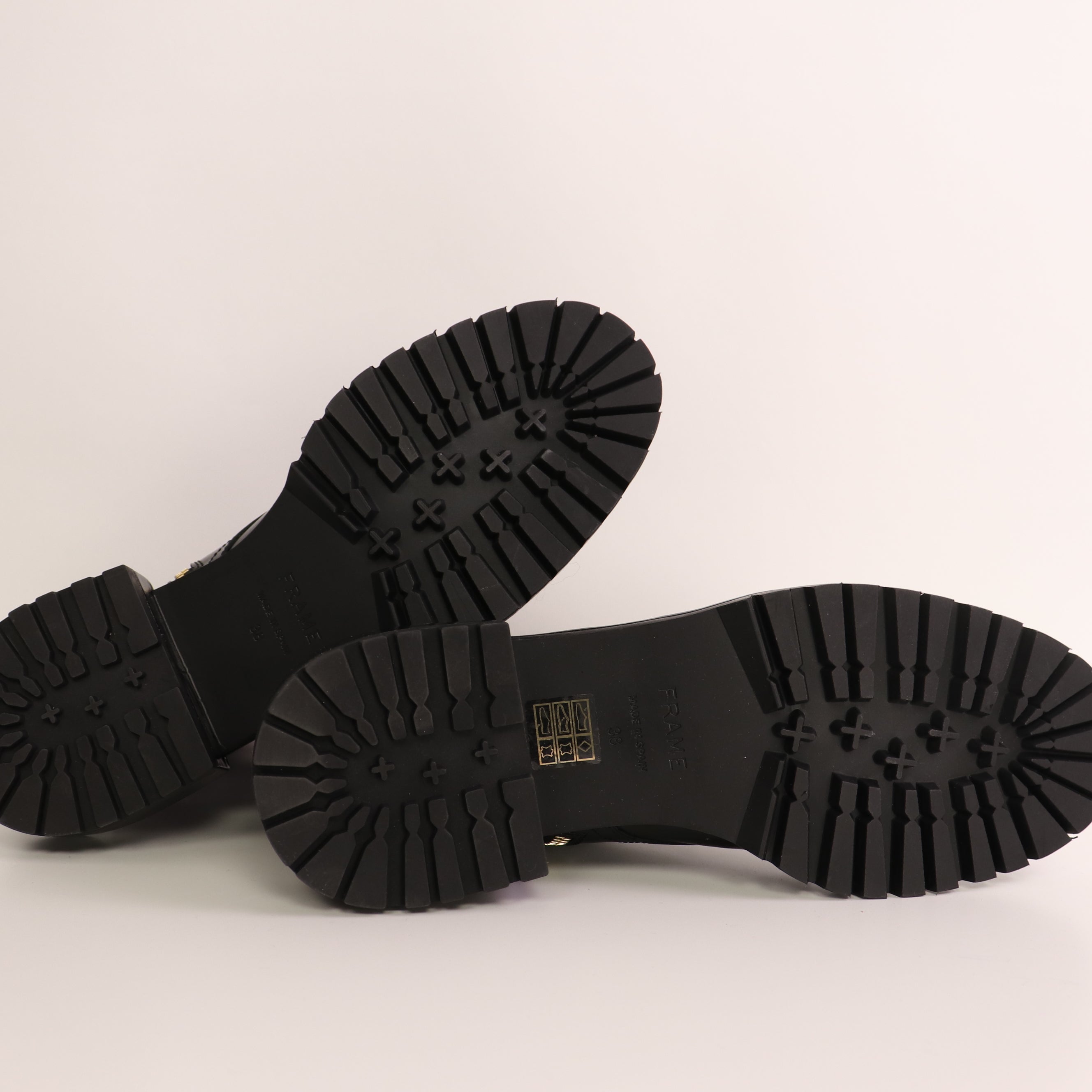 Shoes, Size 38.5