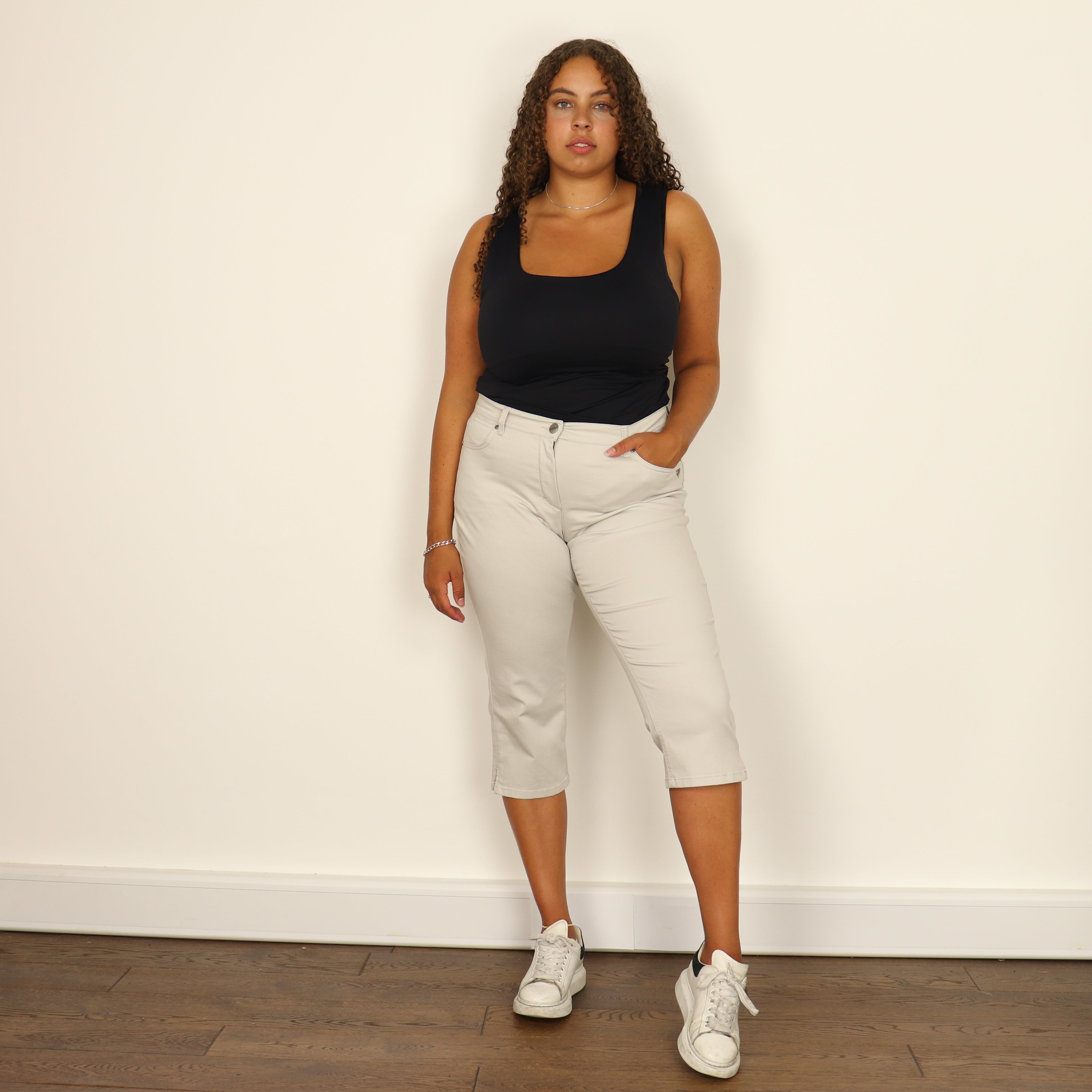 Trousers, UK Size 14