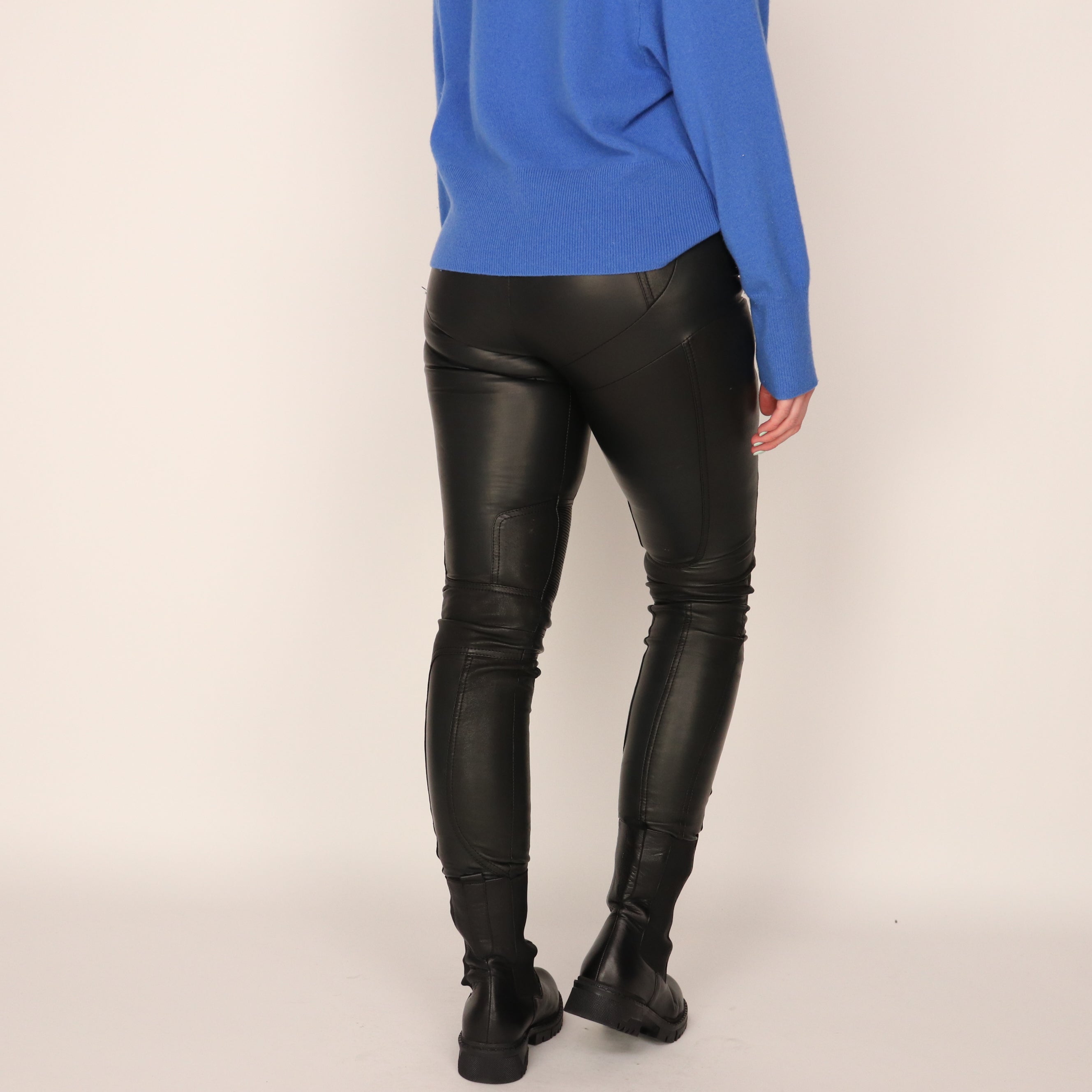 Trousers, Size 6