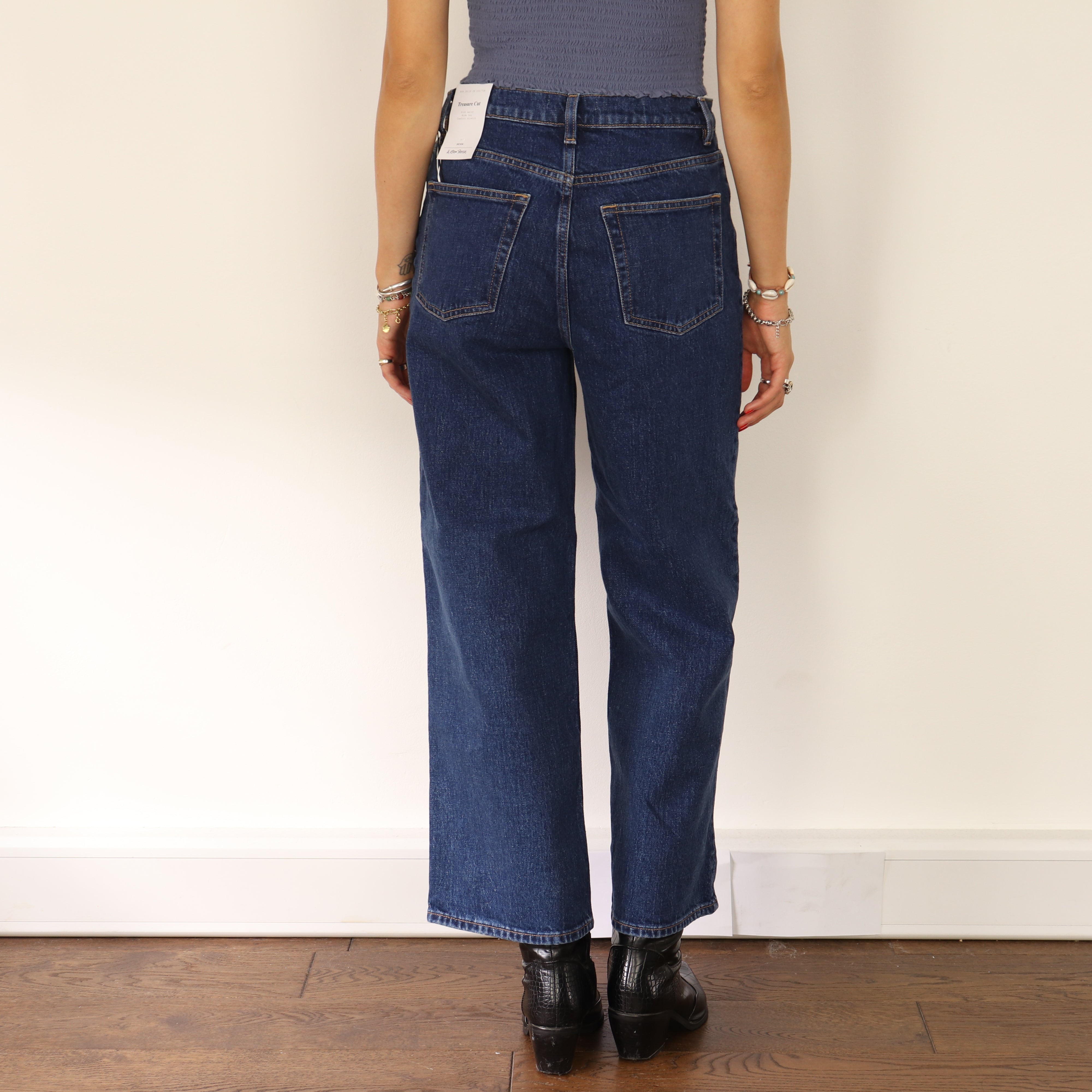 Jeans, Waist 28