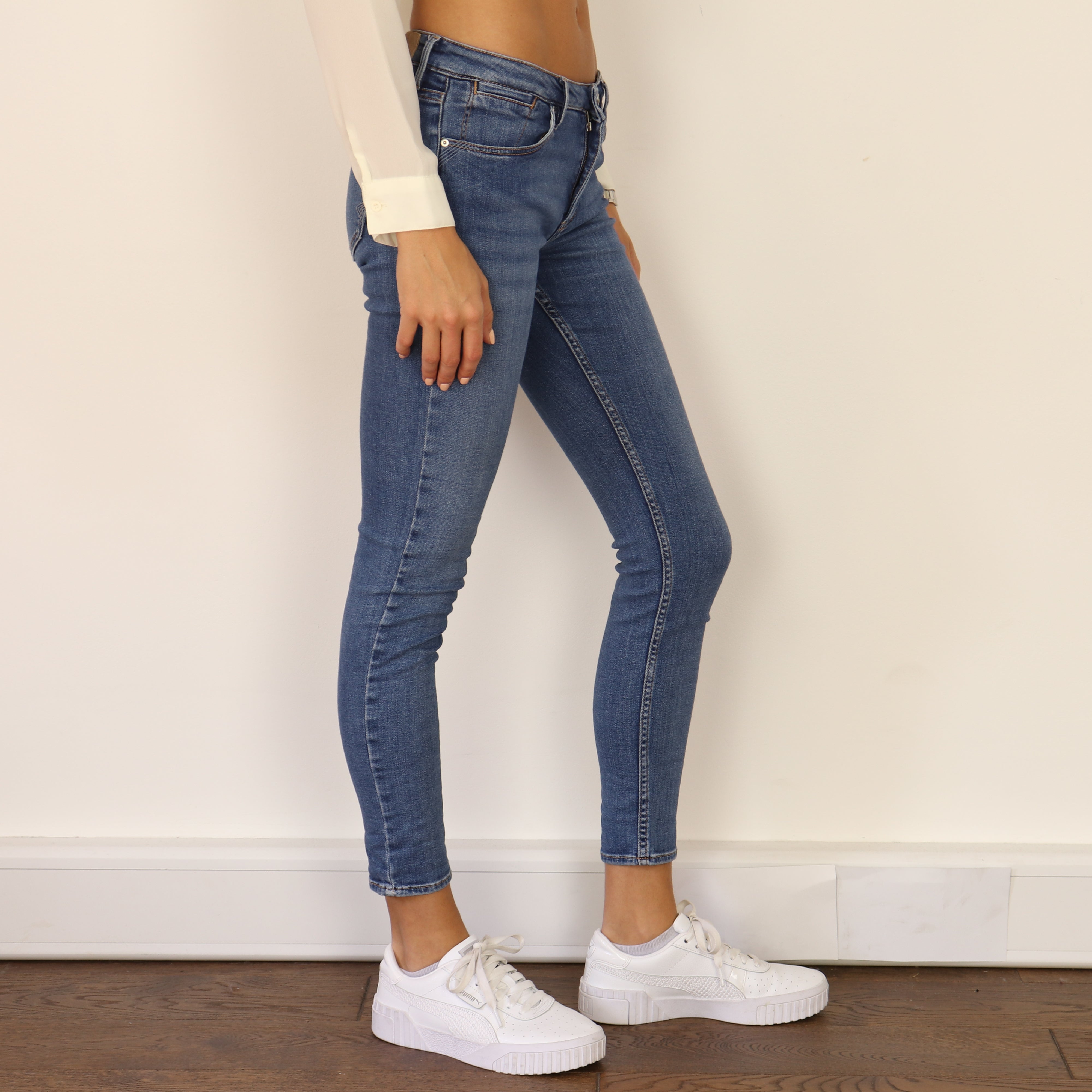 Jeans, Waist 25