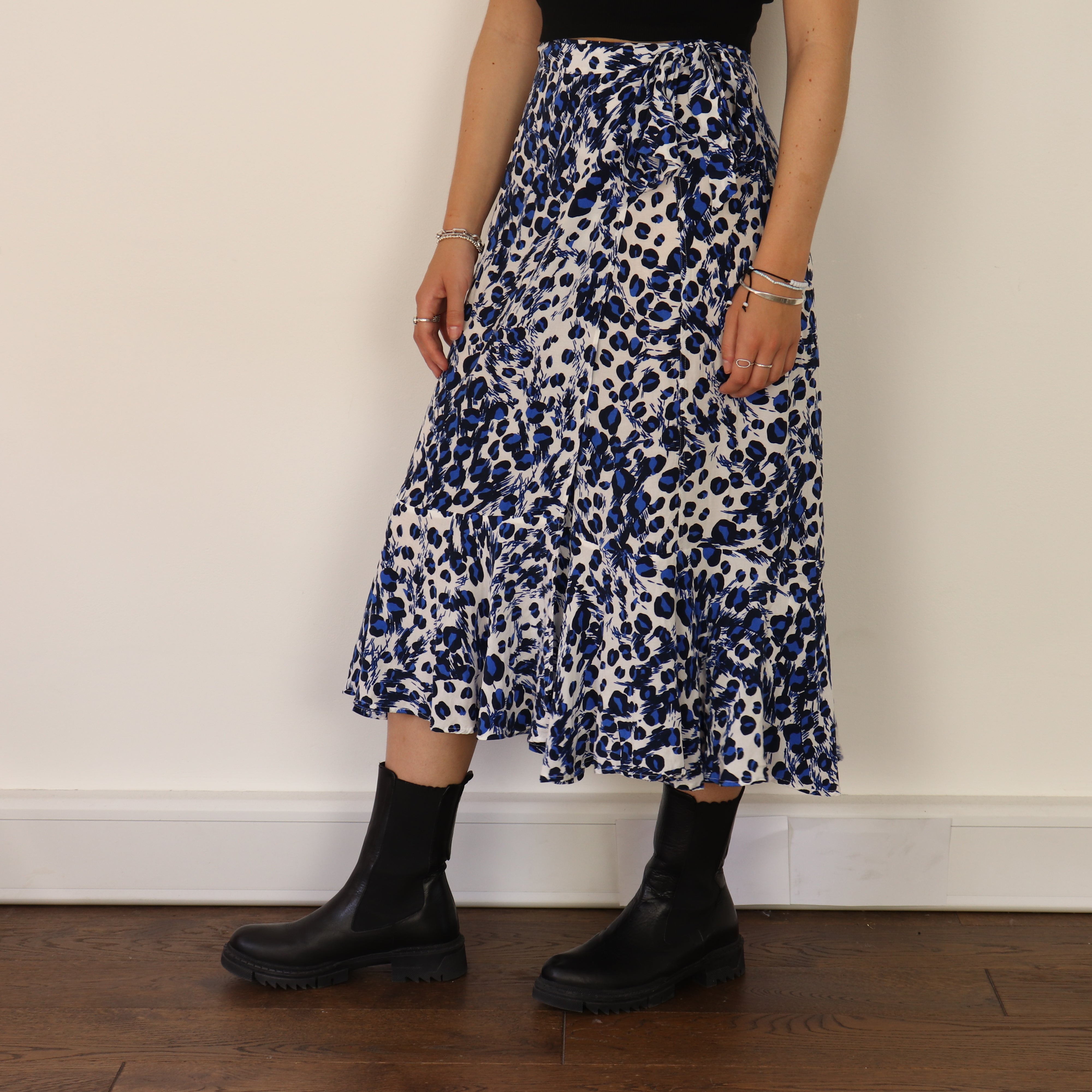 Skirt, UK Size 6