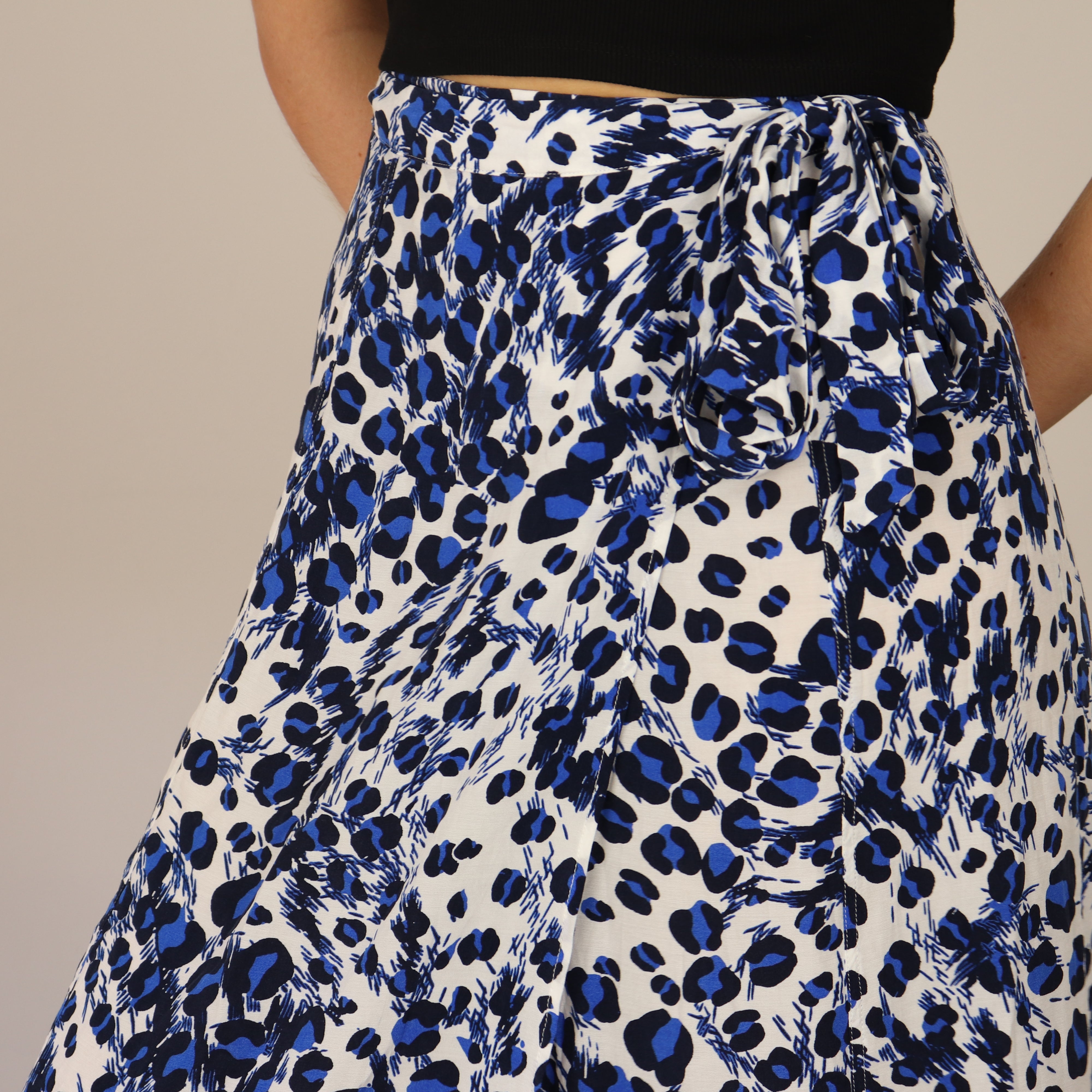 Skirt, UK Size 6
