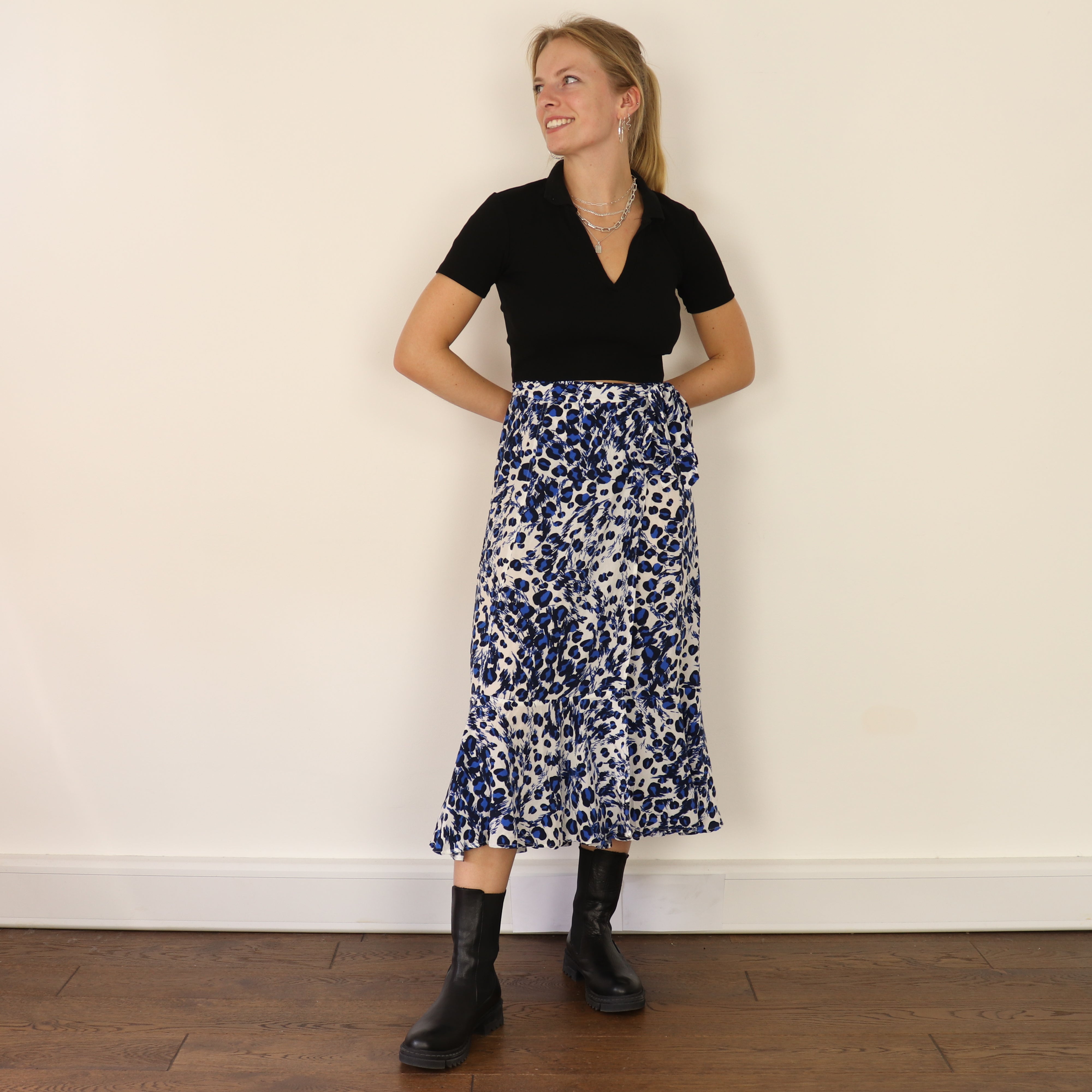 Skirt, UK Size 6