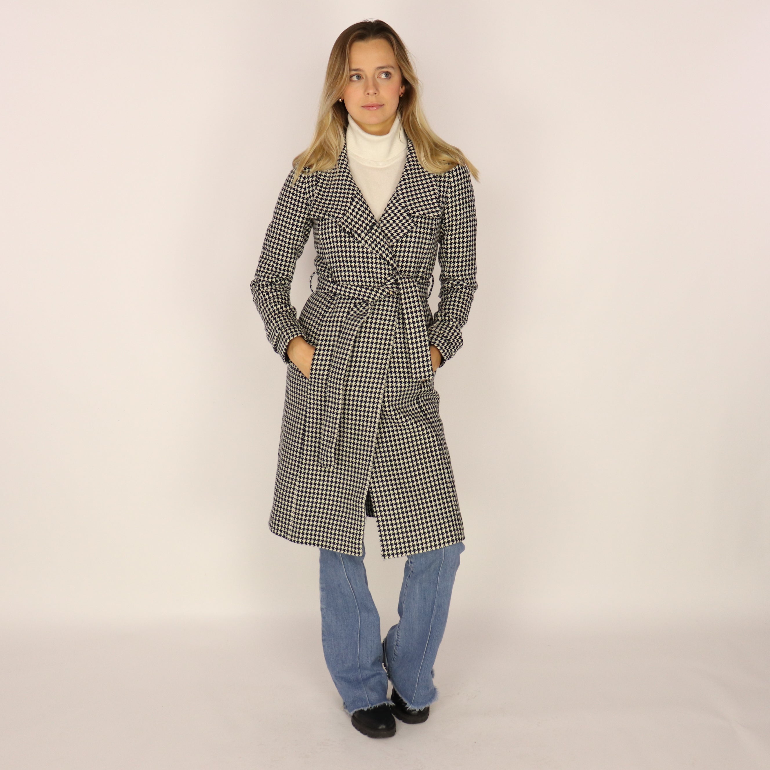 Coat, UK Size 6