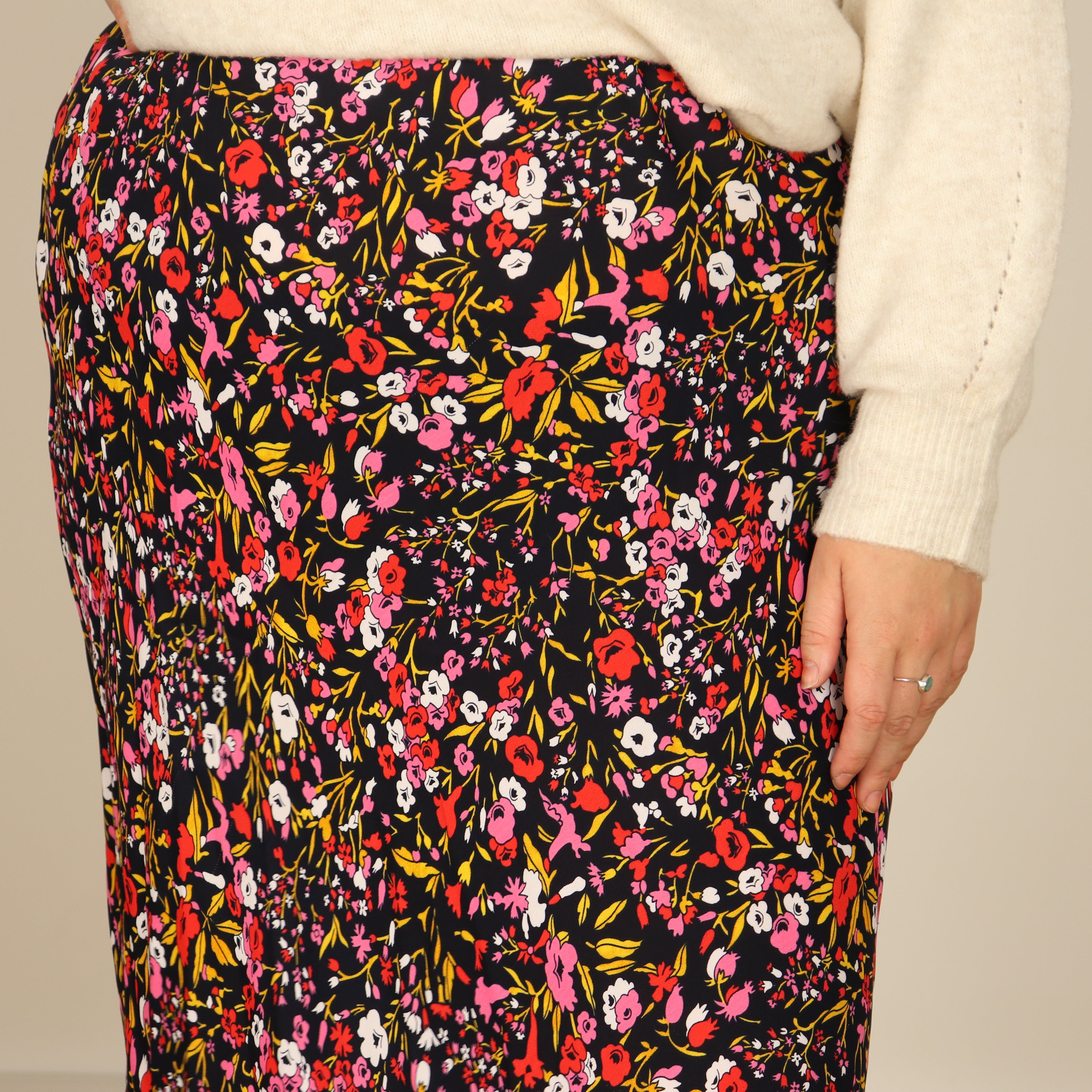 Skirt, UK Size 14
