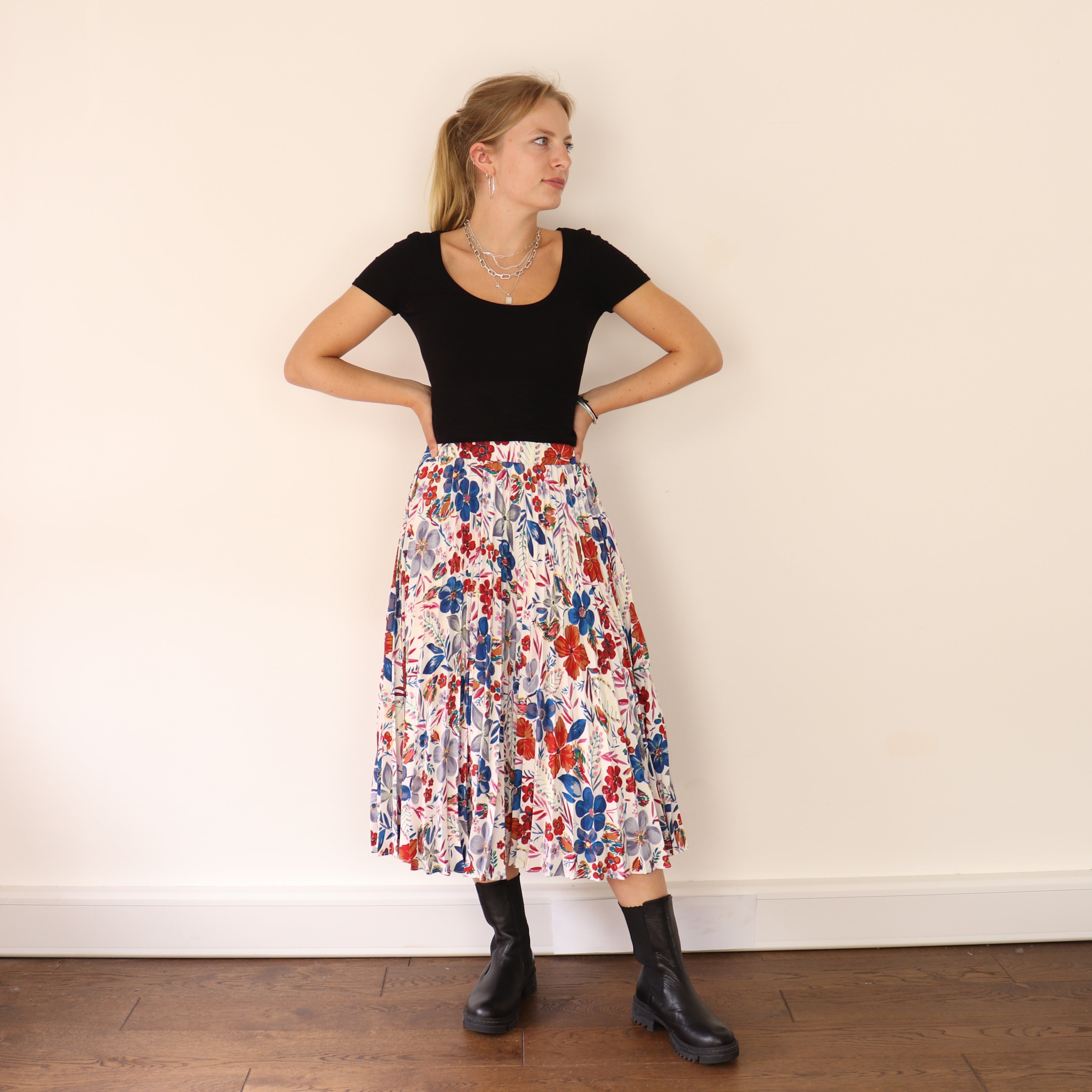 Skirt, UK Size 10