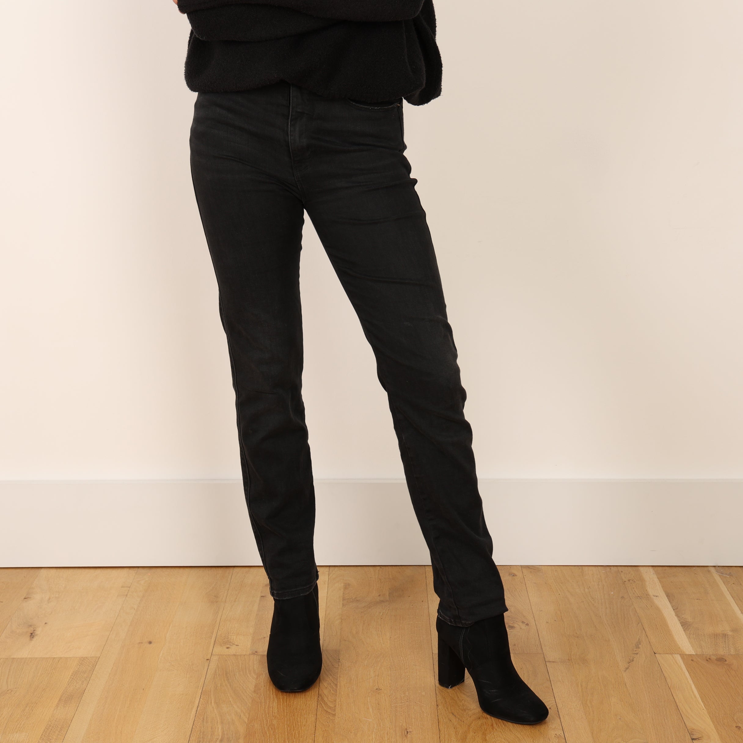 Jeans, Waist 27