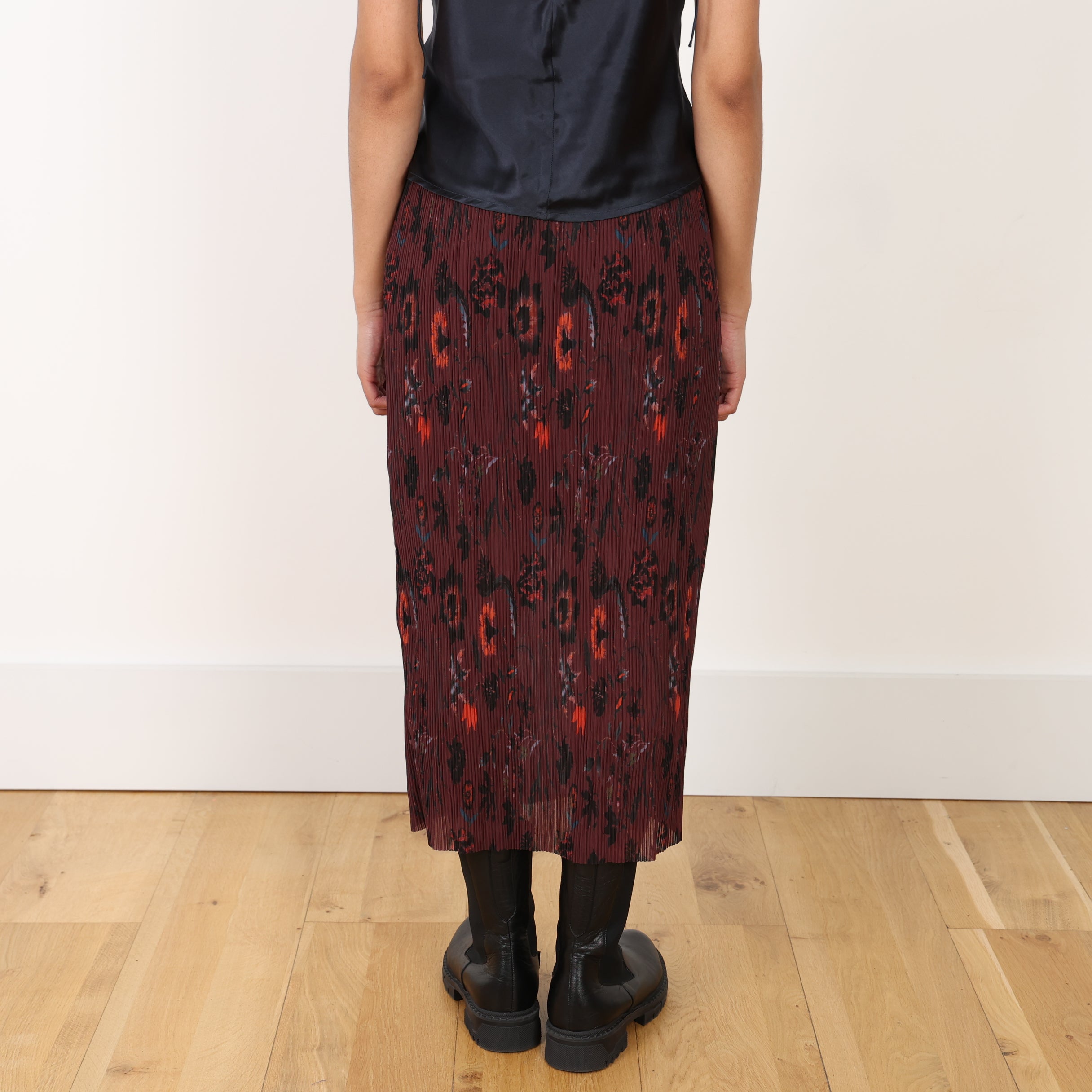 Skirt, UK Size 8