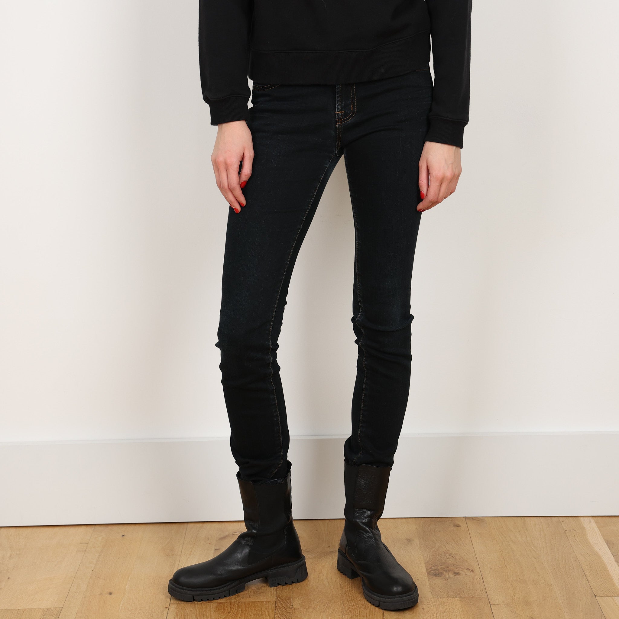 Jeans, Waist 26