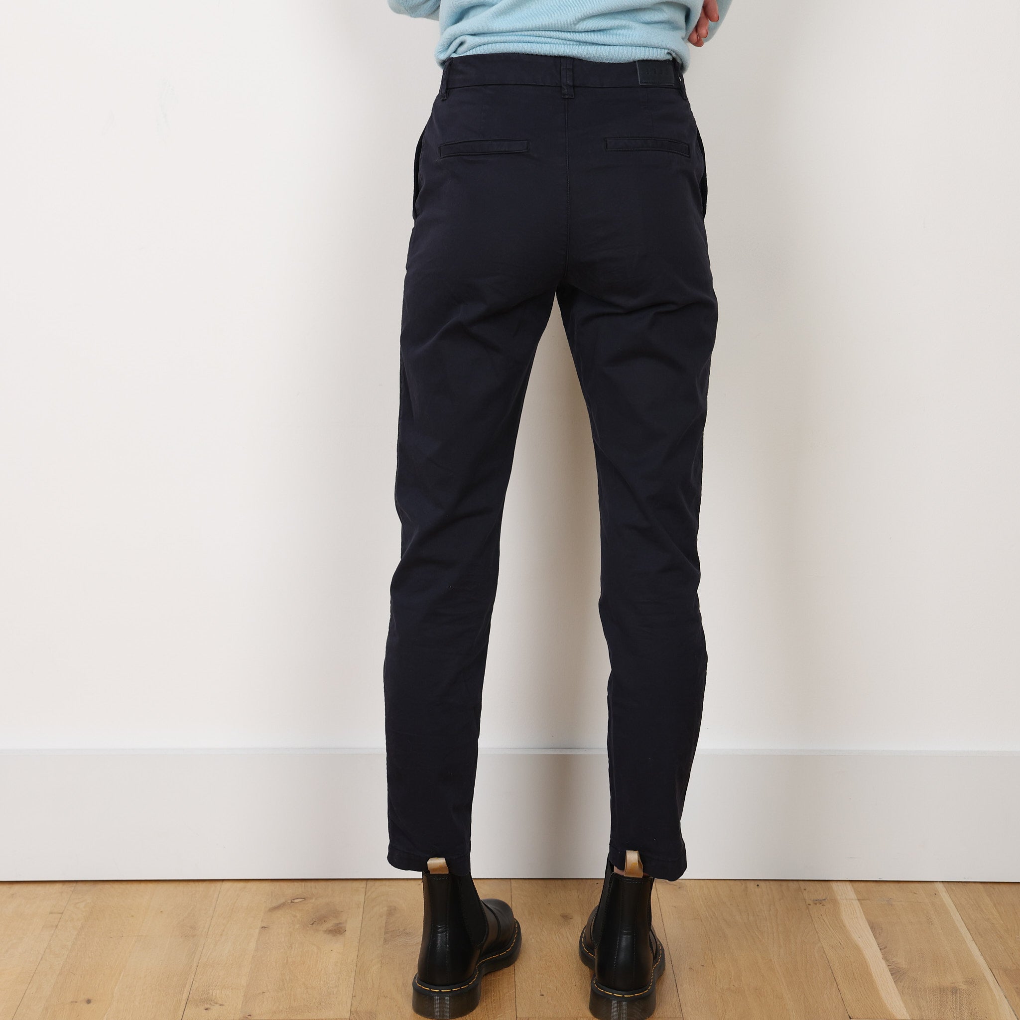 Trousers, UK Size 6