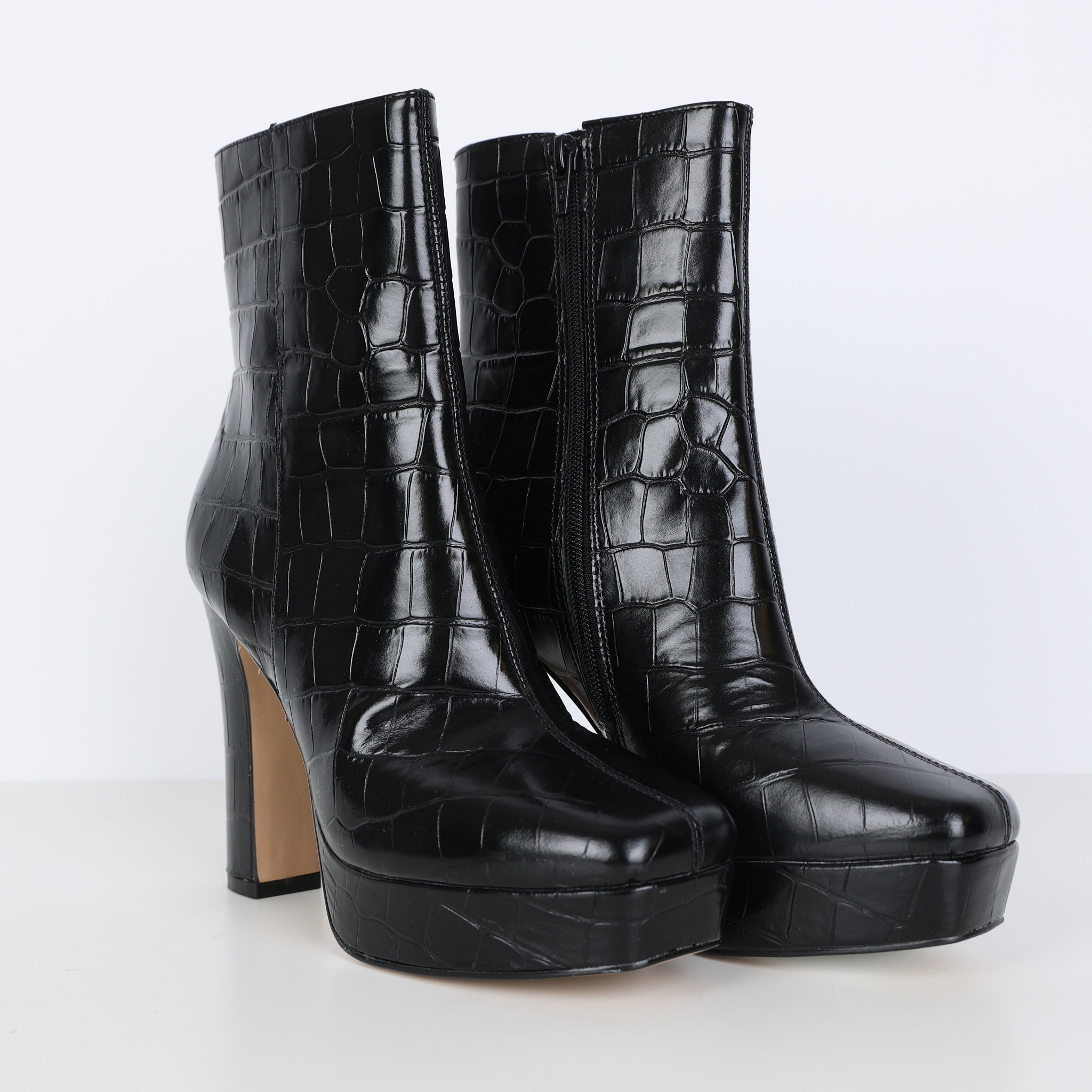 Boots, Shoe Size 37