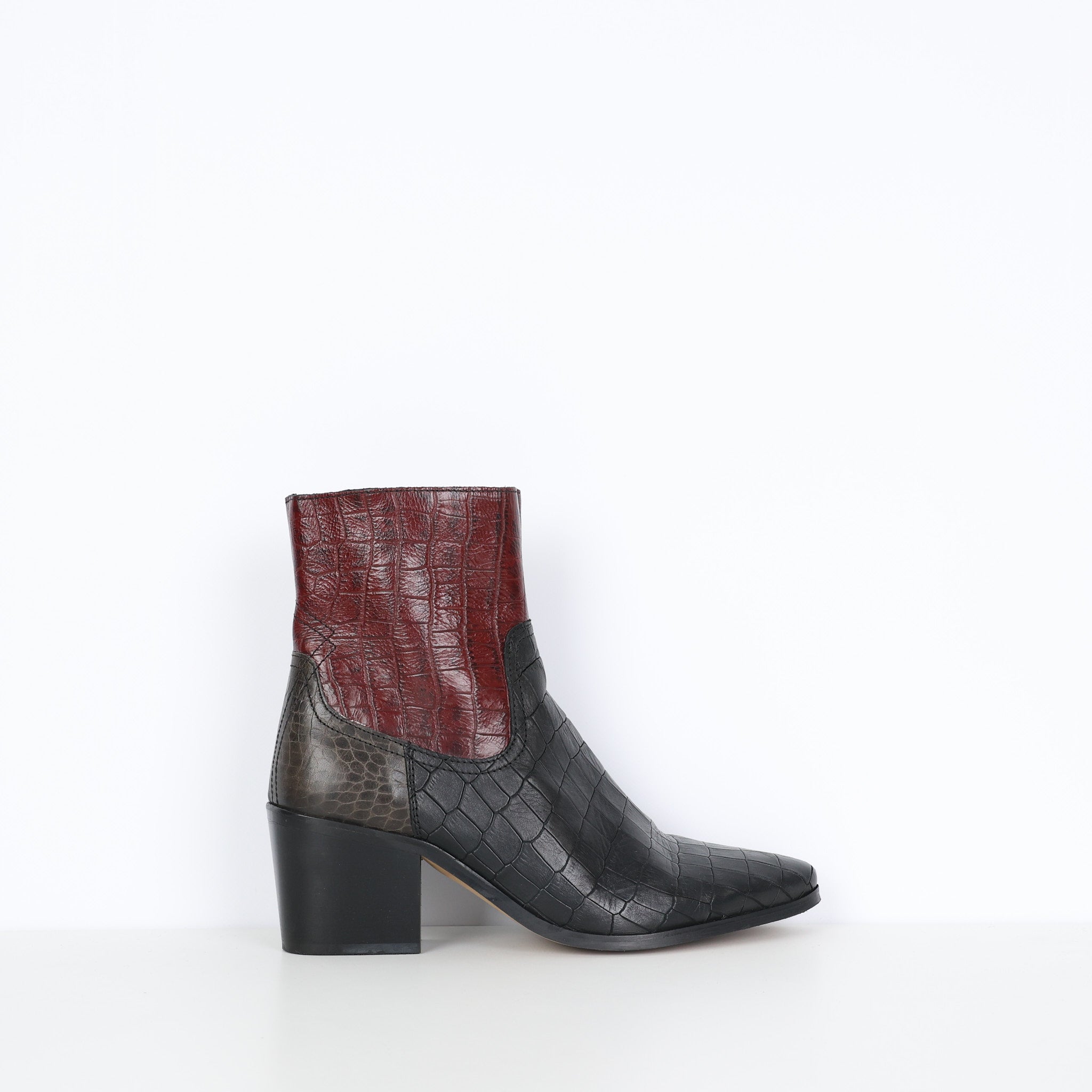 Shoes, Shoe Size 39