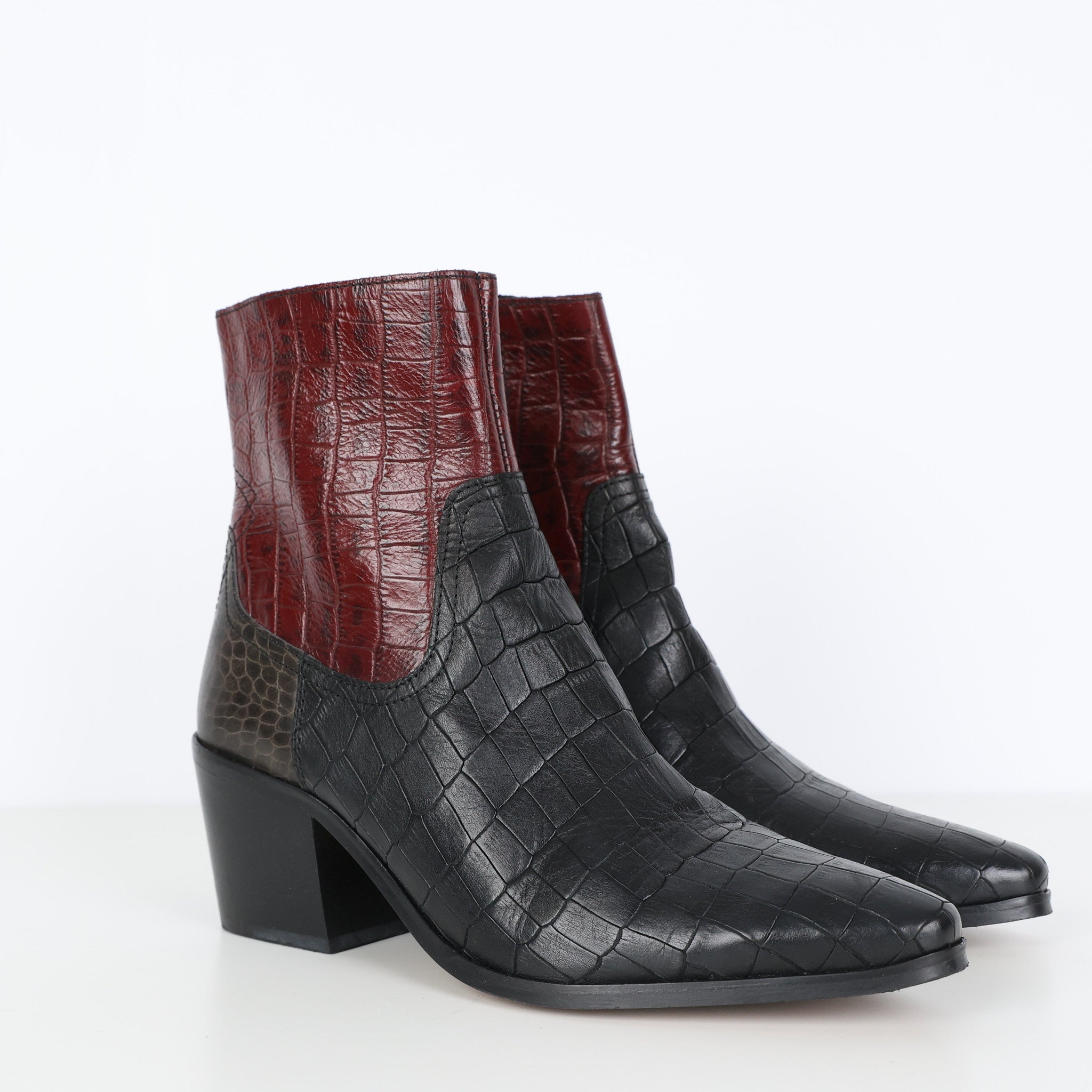 Shoes, Shoe Size 39