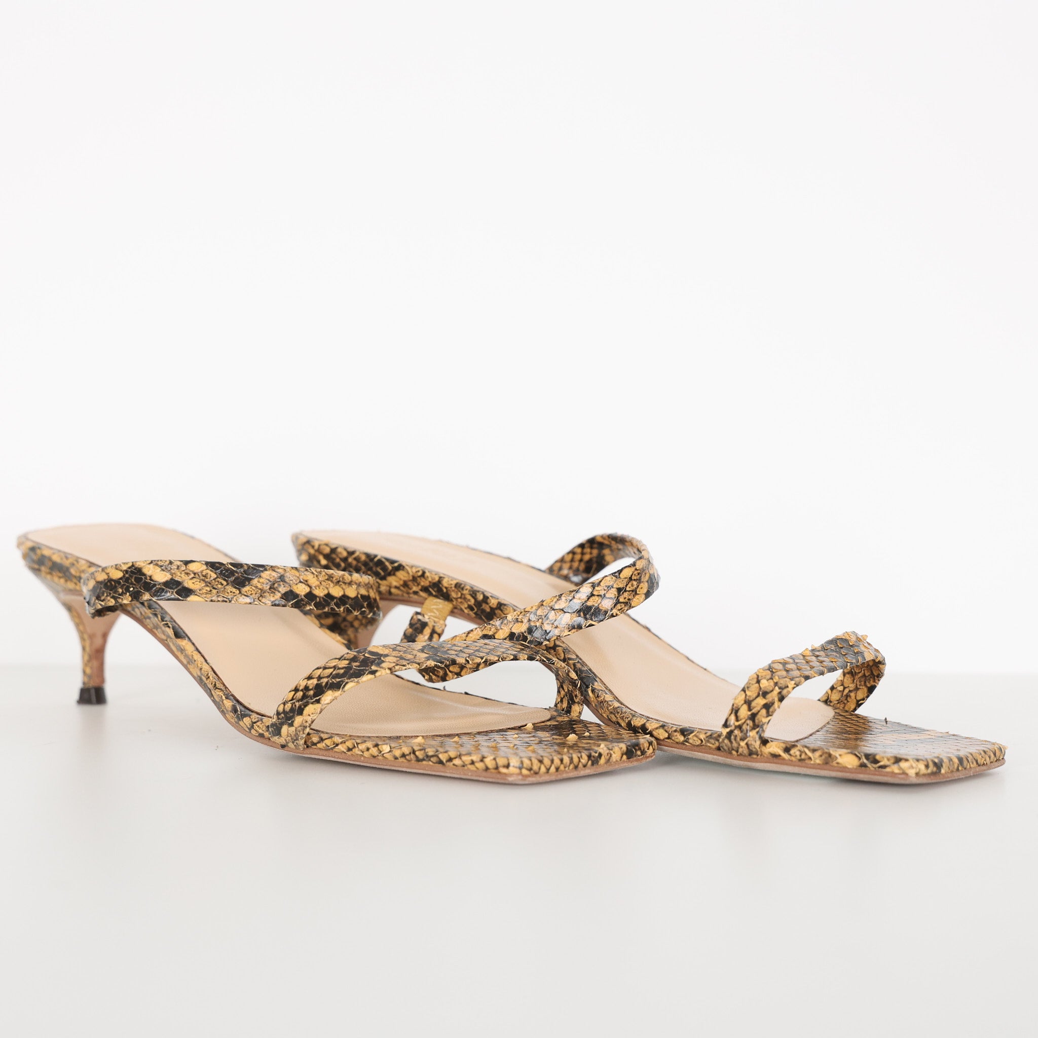 Shoes, Shoe Size 39
