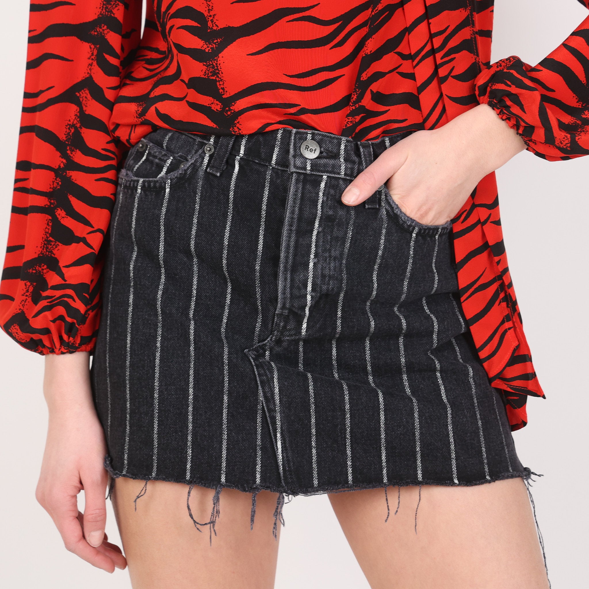 Skirt, Waist 25