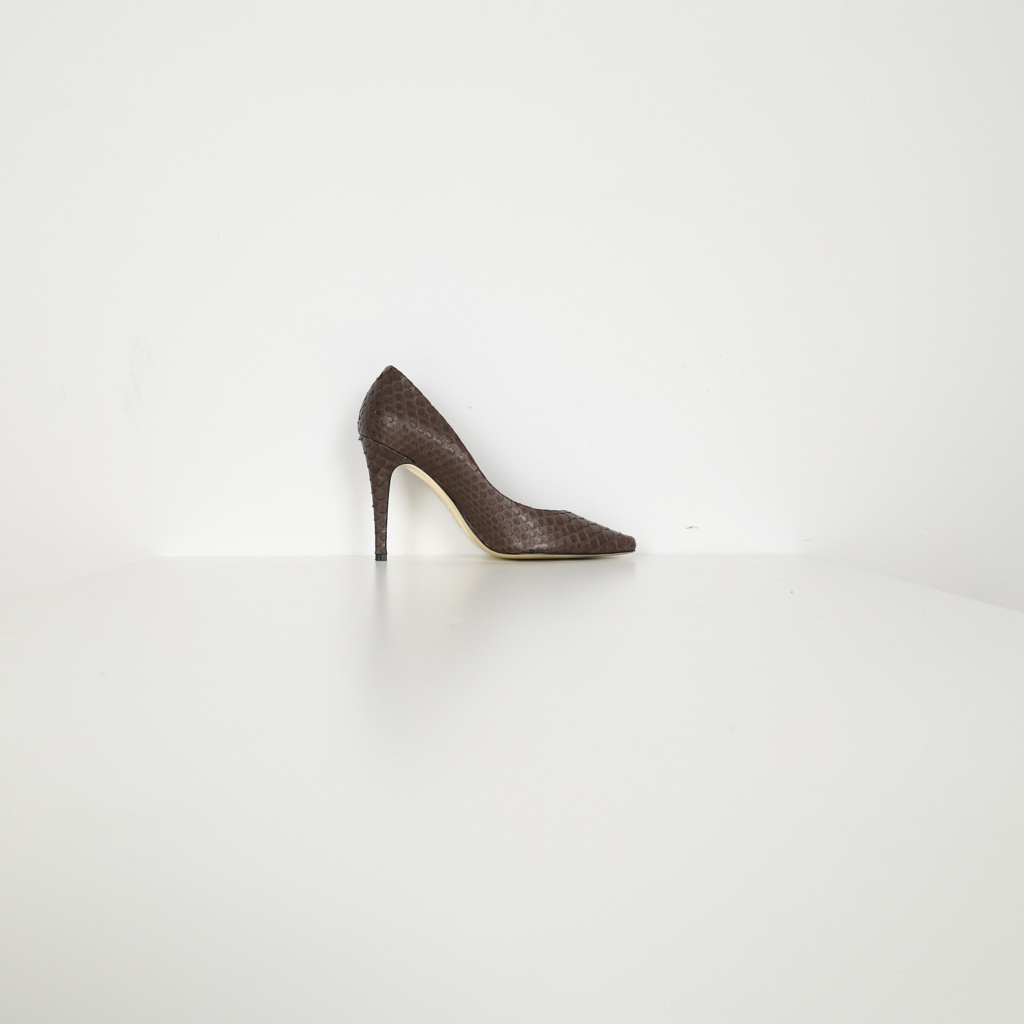 Shoes, UK Size One SizeShoe Size 39