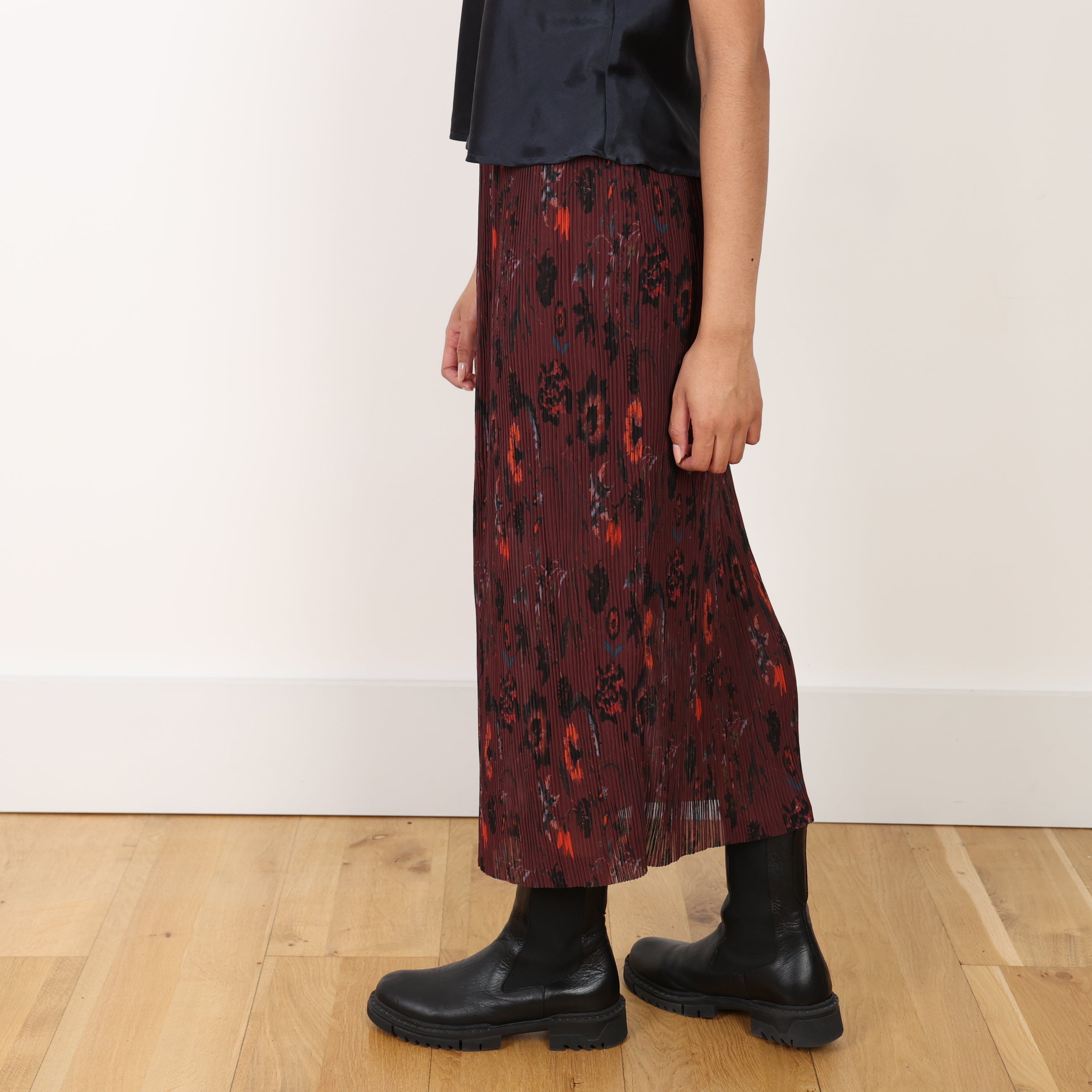 Skirt, UK Size 8