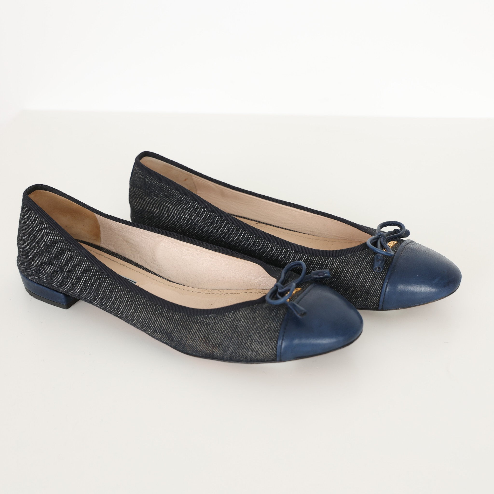 Flats, Shoe Size 37.5