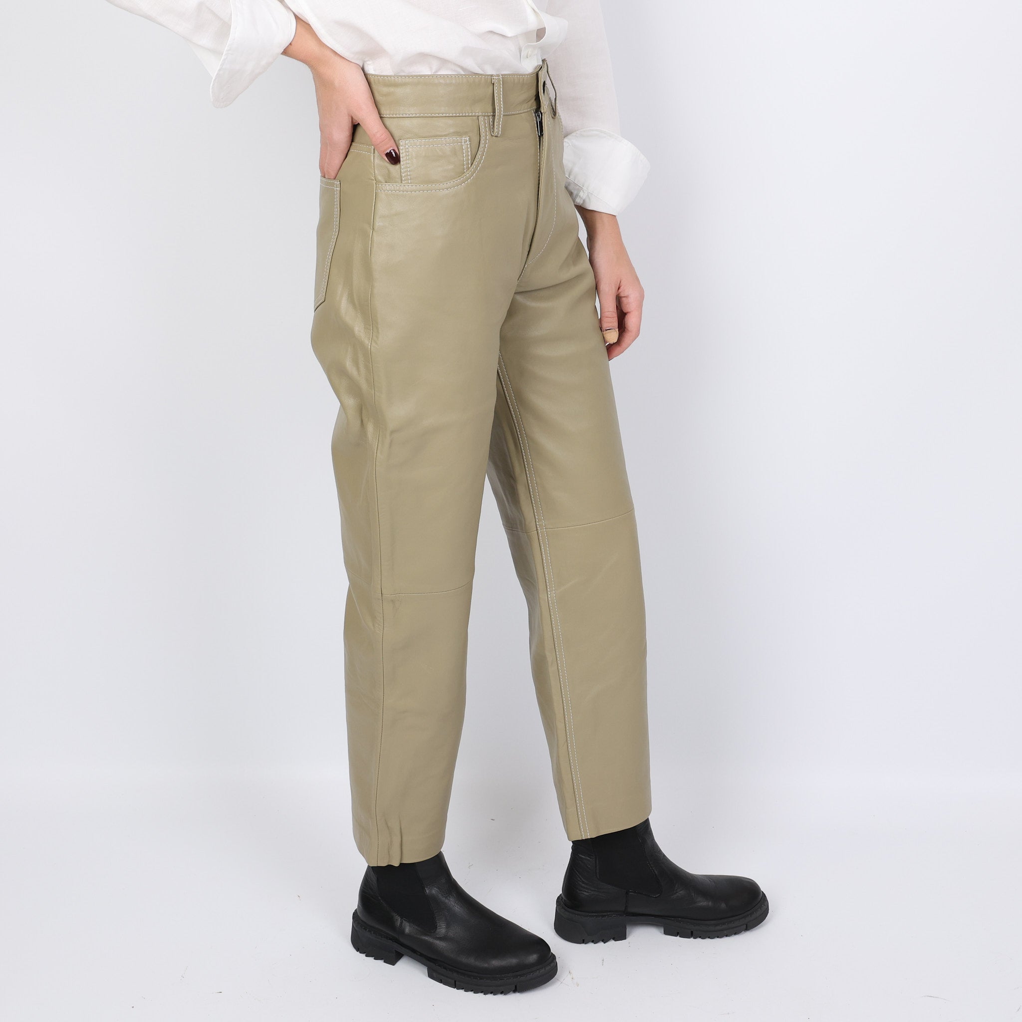 Trousers, Waist 26