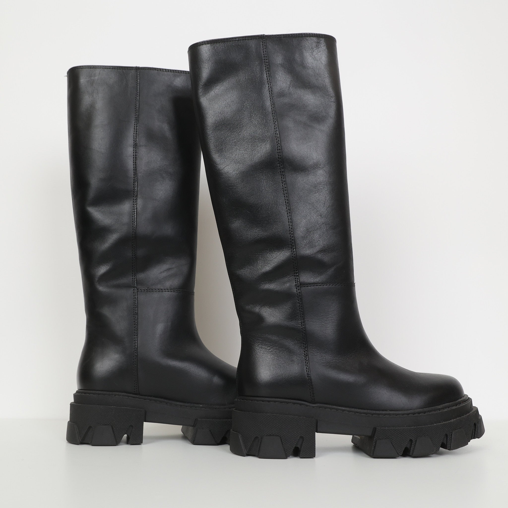 Shoes, Shoe Size 39